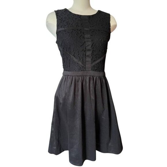 Taylor Black Lace Baby Doll Dress Sz 8 (Medium) Womens Sparkly with Pockets - Picture 3 of 14
